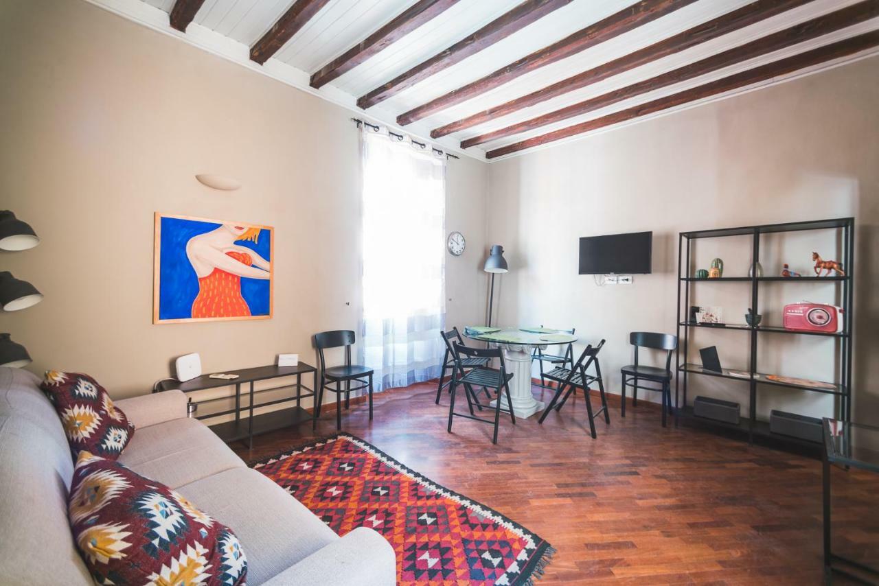 Apartment Colosseum Nest *